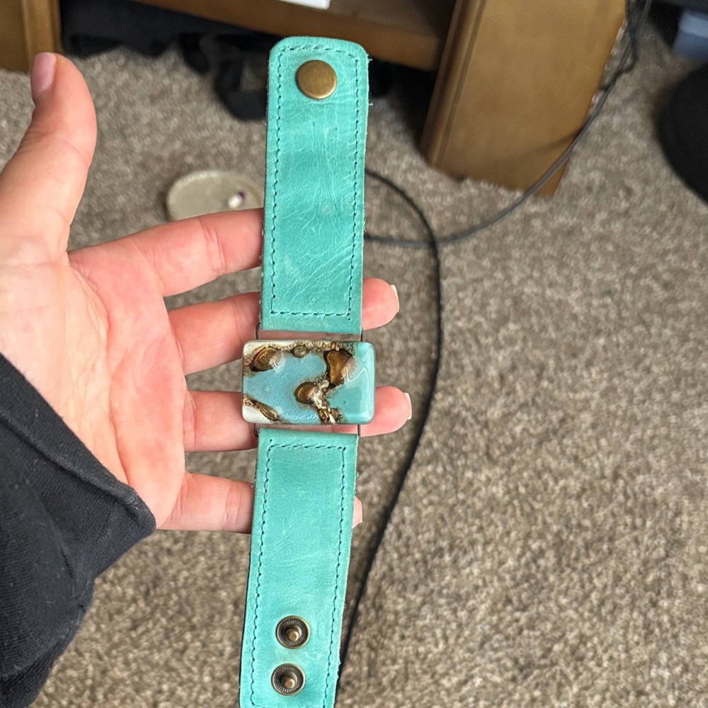 Turquoise Leather Bracelet with Agate Accent